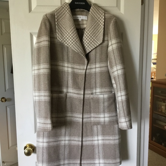 NWOT Coat - Picture 1 of 9